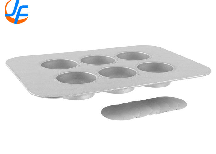 round cake tins