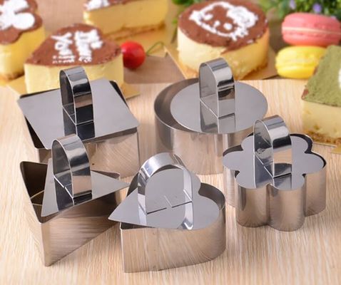 Heart Shaped DIY Mousse Ring Mold Lamy Cheese Cake Mold For Baking Soap / Chocolate / Cake