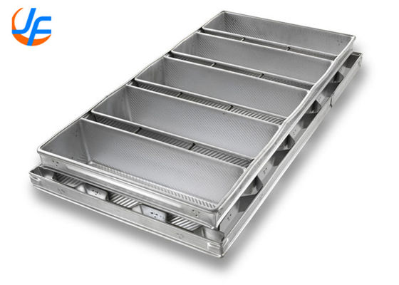 RK Bakeware China Foodservice NSF 1.5mm Aluminum Loaf Pans Special Strap Pullman Bread Pan For Industry
