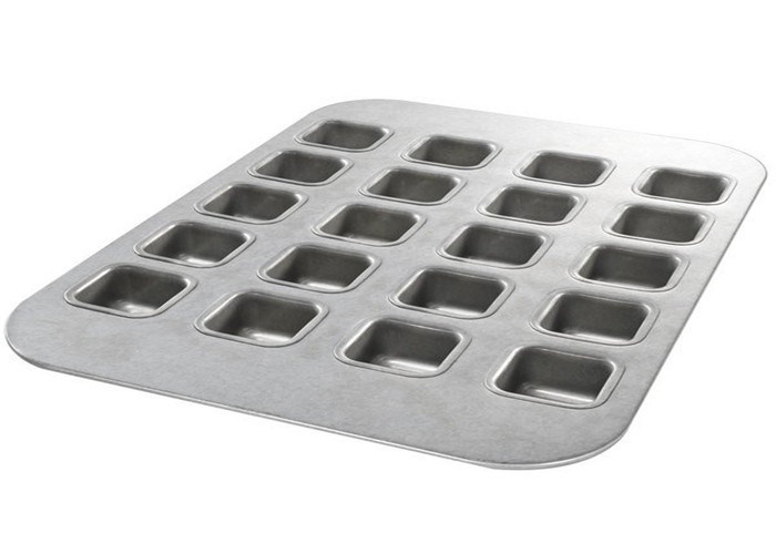 RK Bakeware ChinaMackies 42865 24 Cup 2.2 oz. Glazed Aluminized Steel