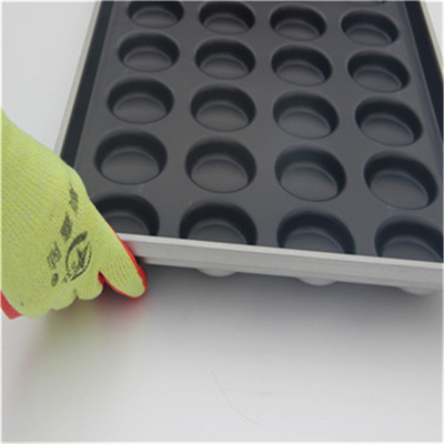 RK Bakeware China Foodservice 2.5 Inch Nonstick Mini Hamburger Bun Tray